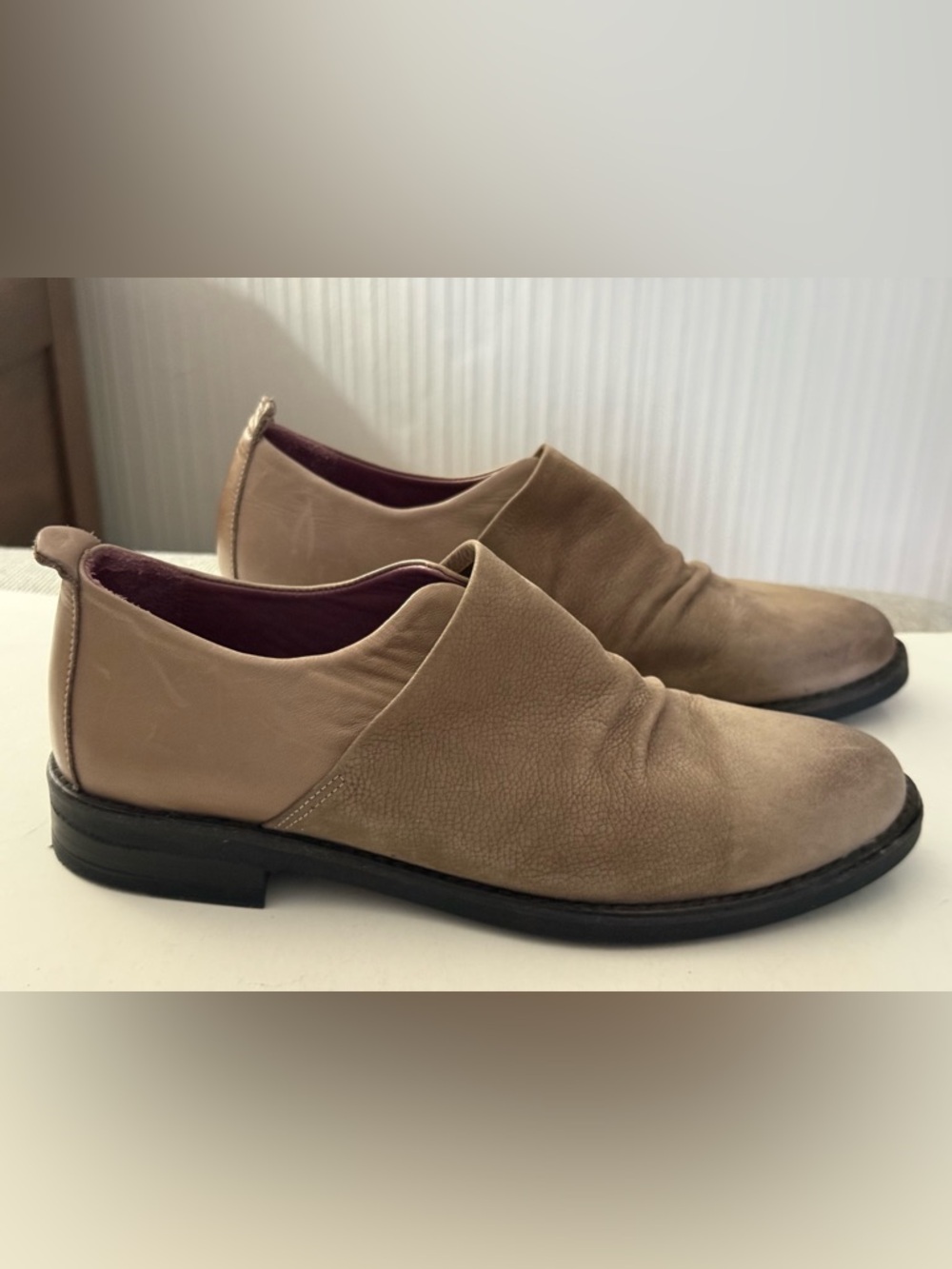 BUENO LEATHER & SUEDE SLIP-ON SHOES